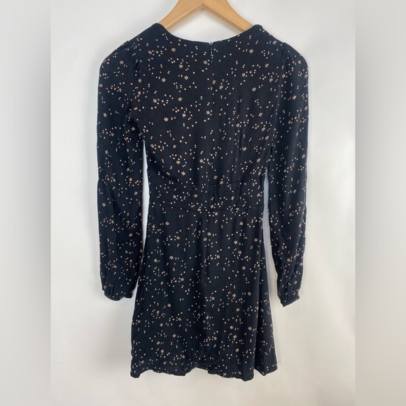 Reformation Dress Valentine Black Star PrintSweetheart Neck Mini Dress Size 2P - Picture 8 of 14